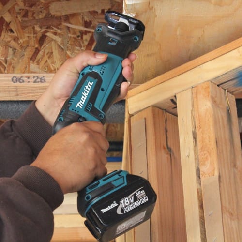 Makita 18V Rechargeable Reciprocating Saw XRJ01Z Main Unit Only
