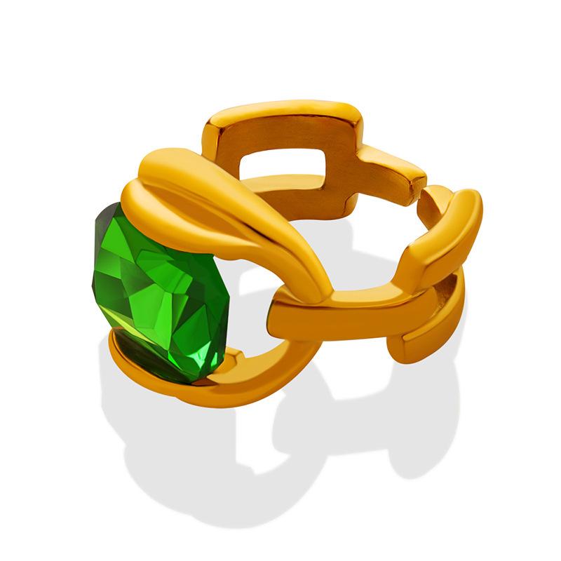 Exquisite Non-Fading Emerald Crystal Ring for Women - Gold-Plated Titanium Steel
