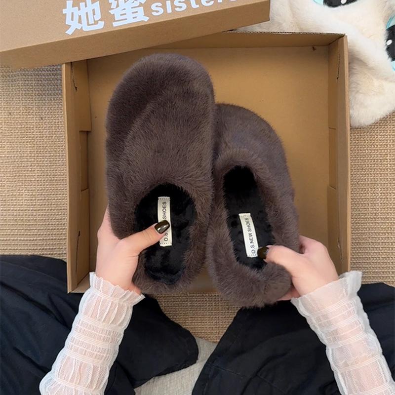 Baotou Wears a Pedal Outside, Flat-bottomed Lazy Cotton Slippers, Women's 2025 Autumn New Casual and Comfortable Fluffy Half Slippers