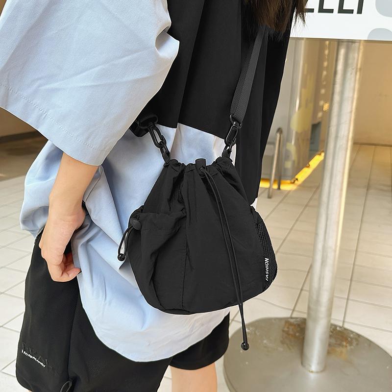 Drawstring Mobile Phone Bag Women's Crossbody Bag Sports Shoulder sportsBag