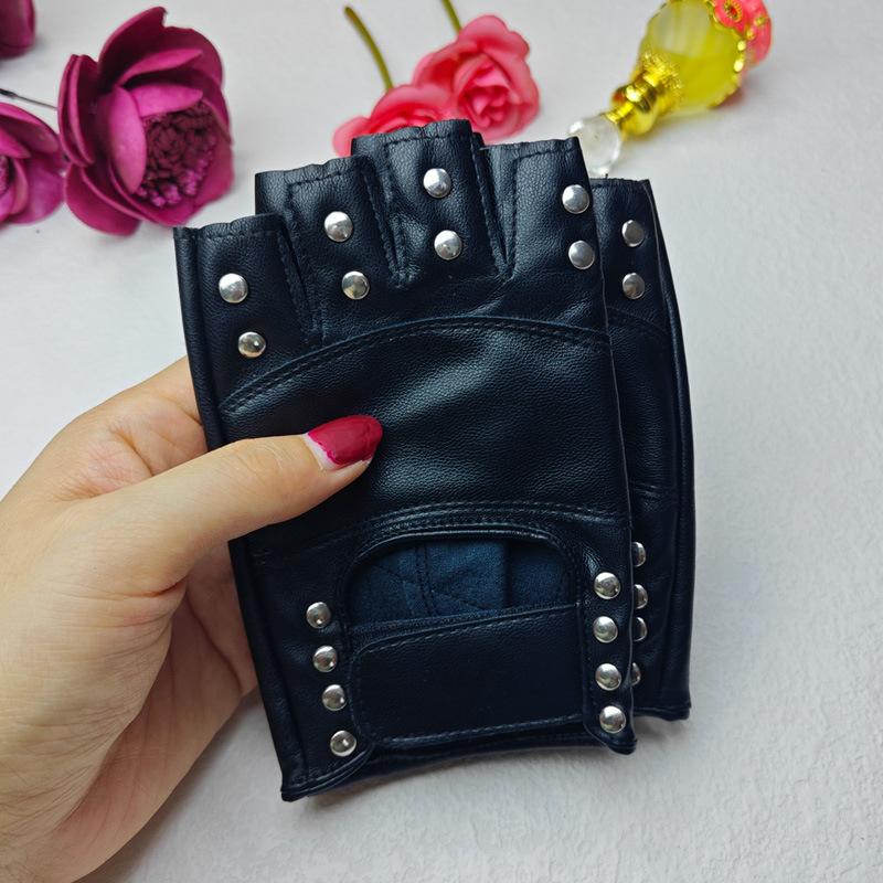 Herren Damen Nieten Halbfinger Lederhandschuhe, Punk Rock Gothic Fingerlose Handschuhe für Motorradfahren, Cosplay, Autofahren, Training, Bühnenauftritt