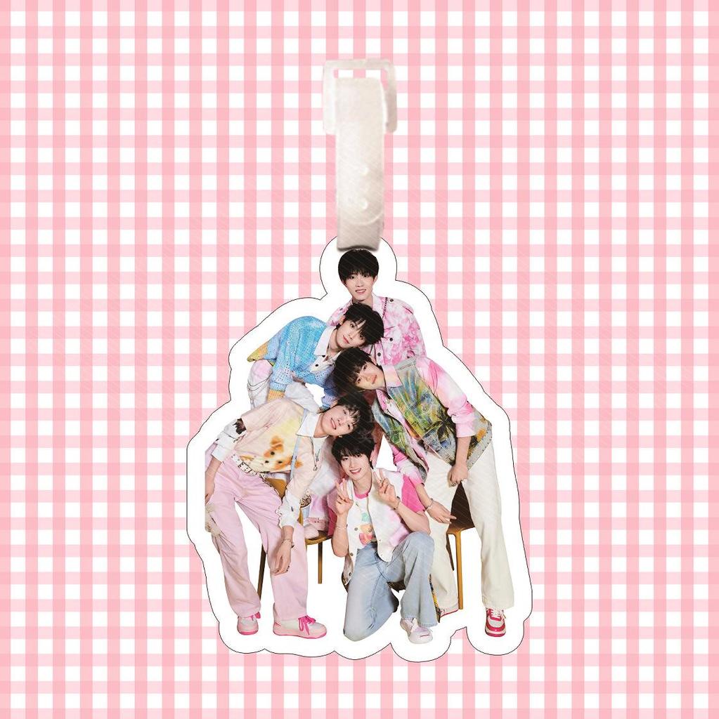 Zhang Zeyu Boy Group Luggage Tag: Backpack Pendant, Travel Case Decoration, Anti-Lost Keychain Tag