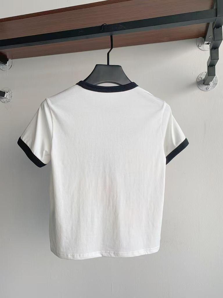 Women's Geometric Color-Block Short-Sleeve T-Shirt - Round Neck, Casual Summer Top with Trendy Letter Design