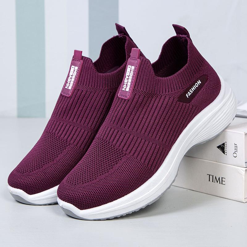 

Shoes New Casual Lightweight Soft Sole Shoes Breathable Sneakers Mesh Shoes 36 розы красного