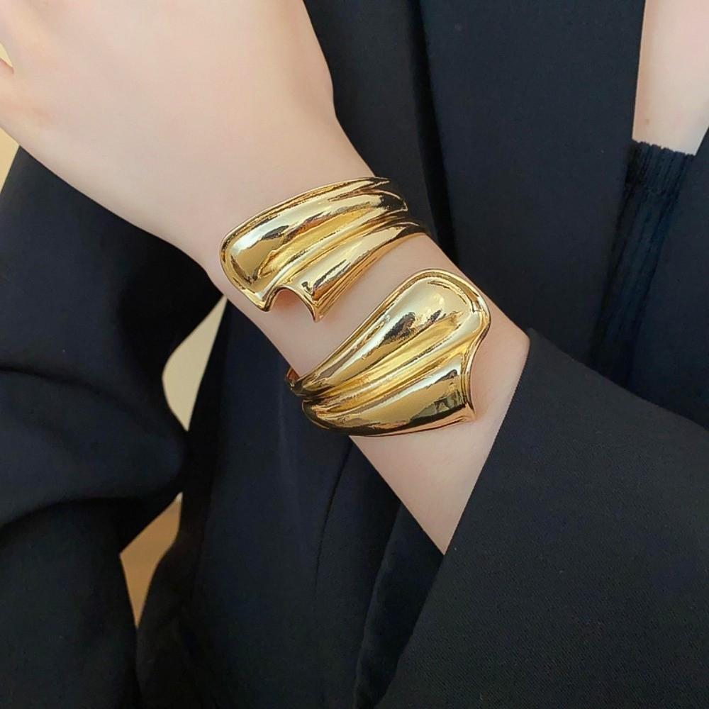 Ribbon Shaped Zinc Zinc Alloy Wide Opening Bangle Opening Arm Ring Retro Hand Ring Party Decoration