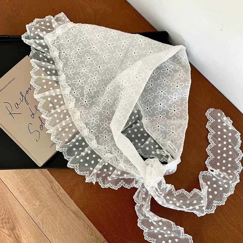 New Triangle Short Skirt Half Skirt Butt Curtain Skirt Lace Trim Small Apron Knitting Lace Stacked Ins Korean Spring Headscarf