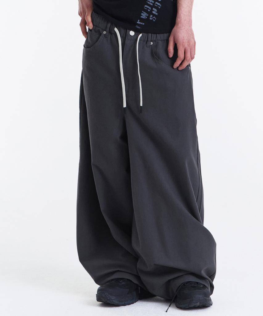 Gicheol Easy Or Easy Balloon Pants (Dark Gray)