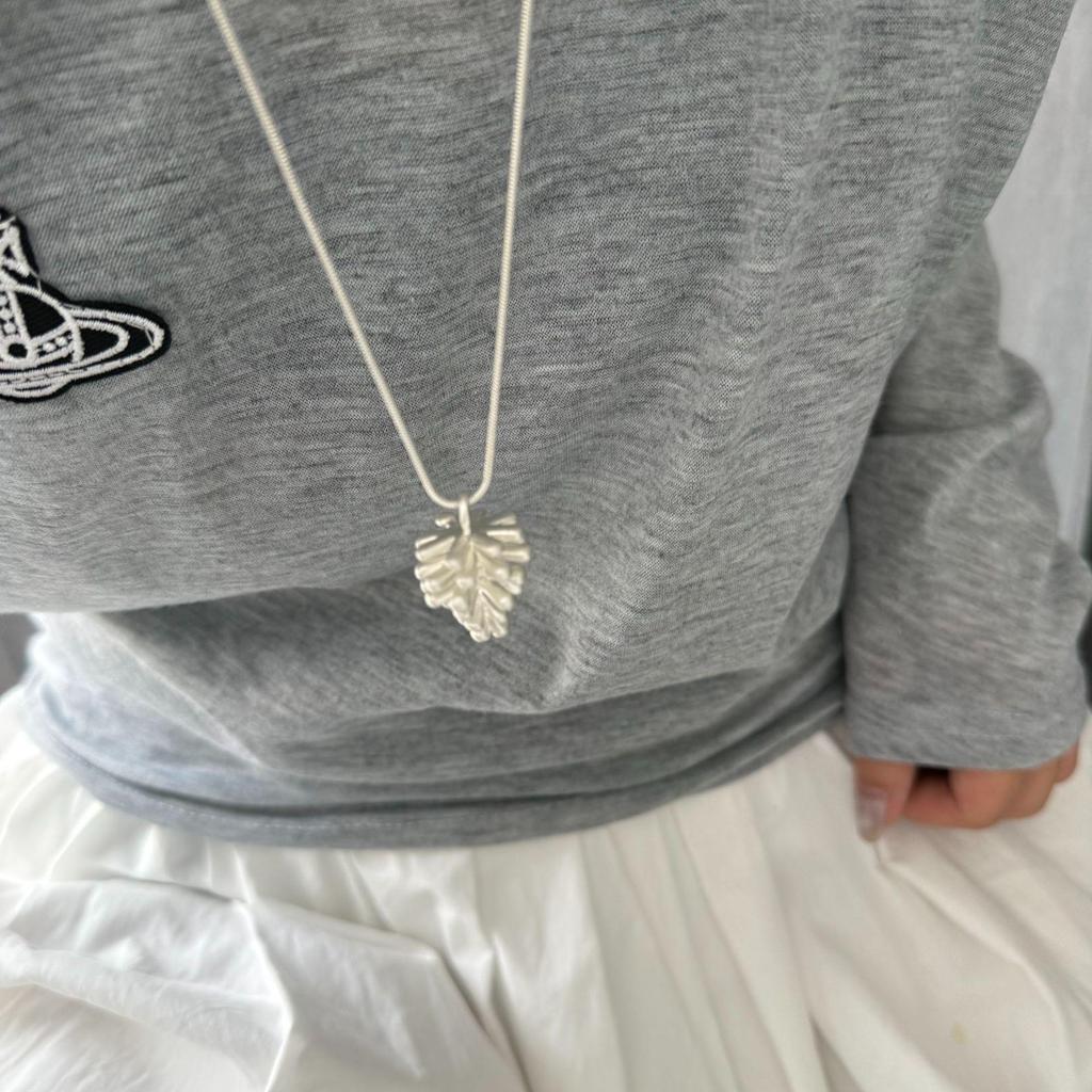 Adjustable Korean Pine Cone Pendant Necklace - High-End Niche Design for Women