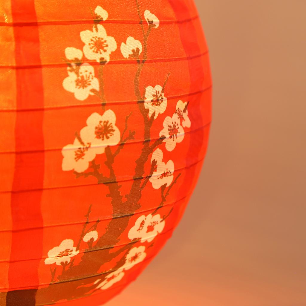 LED Solar Lantern 30cm Outdoor Solar Lanterns IP65 Waterproof Chinese Traditional Hanging Lanterns Nylon Colth for Garden Porch