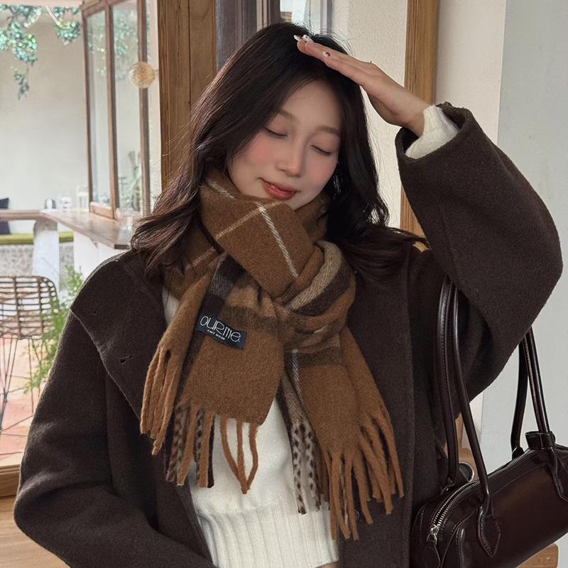 Women's Plaid Scarf Sweet and Western-style Blend Wool Shawl Long Warm Scarf