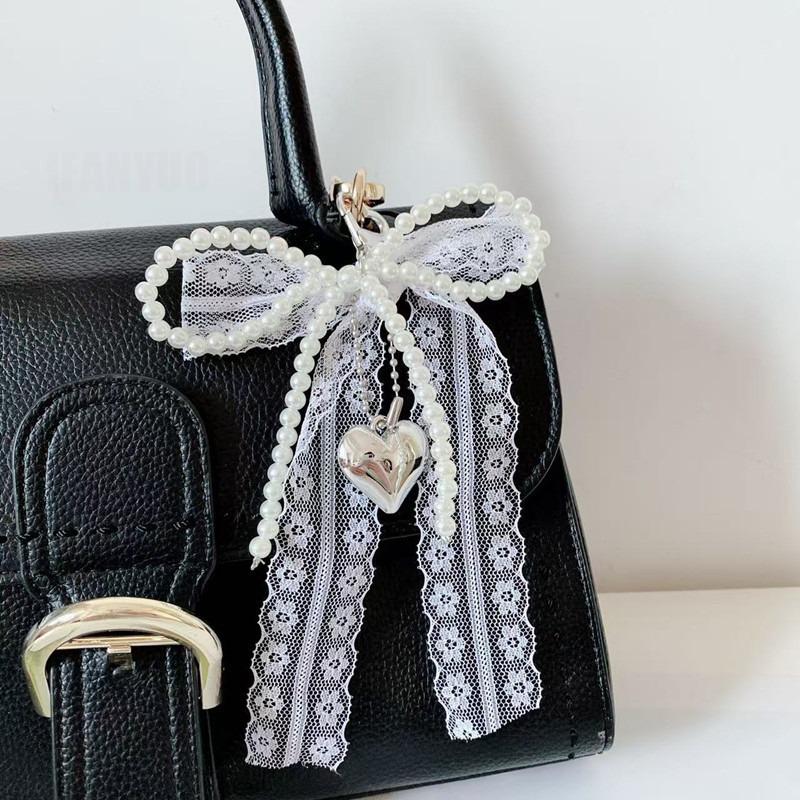 Sweet Handmade White Beaded Bowknot Lace Bag Charm Imitation Pearl Heart Pendant Keyring Exquisite Backpack Keyring Decorations