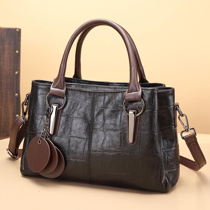 

Summer new retro contrasting color personalized portable messenger bag three-layer large-capacity pillow bag women s bag