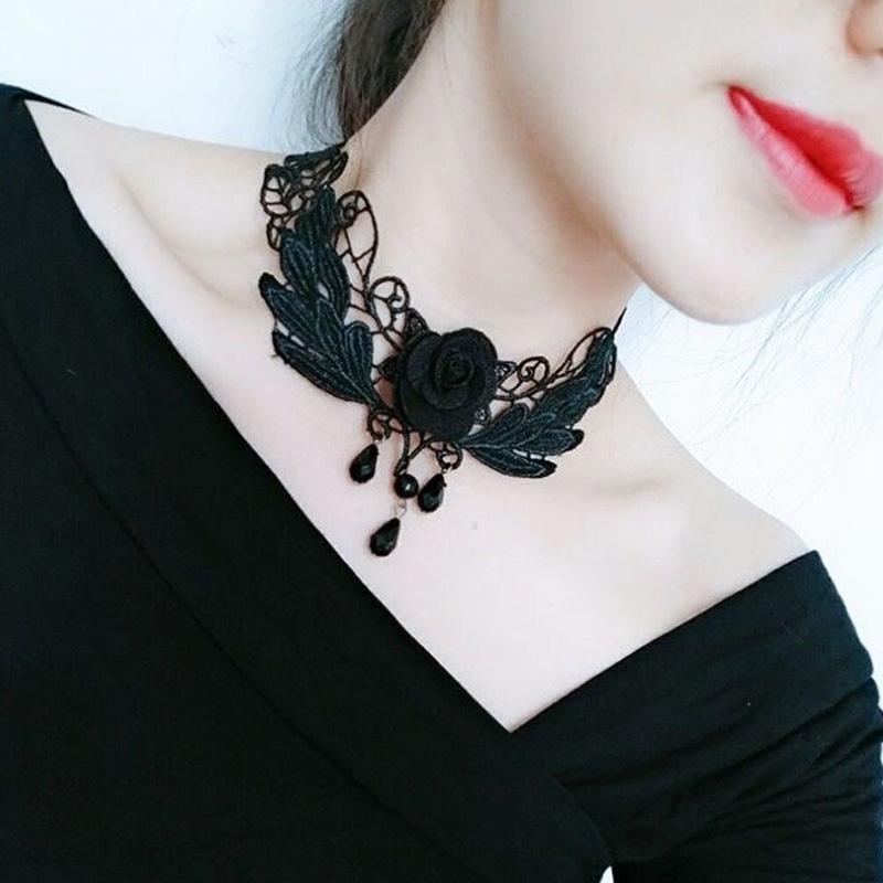 Gothic Punk Lace Choker Necklace For Women Teens Girls Rivet Heart  Collar Necklace Rock Fashion Jewelry Gifts Party  Necklace