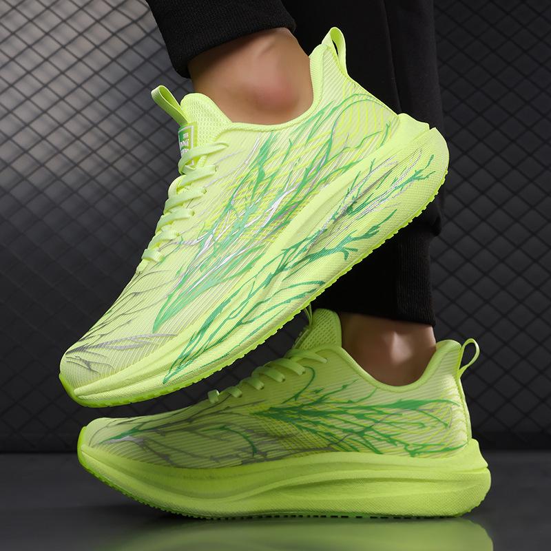 Men's Plus Size Ultra-Light Breathable Running Shoes - Non-Slip, Soft Sole, Shock Absorption for Autumn Travel