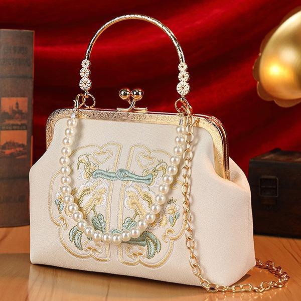 Elegant Embroidered Hanfu Bridesmaid Clutch - Stylish Button Handbag