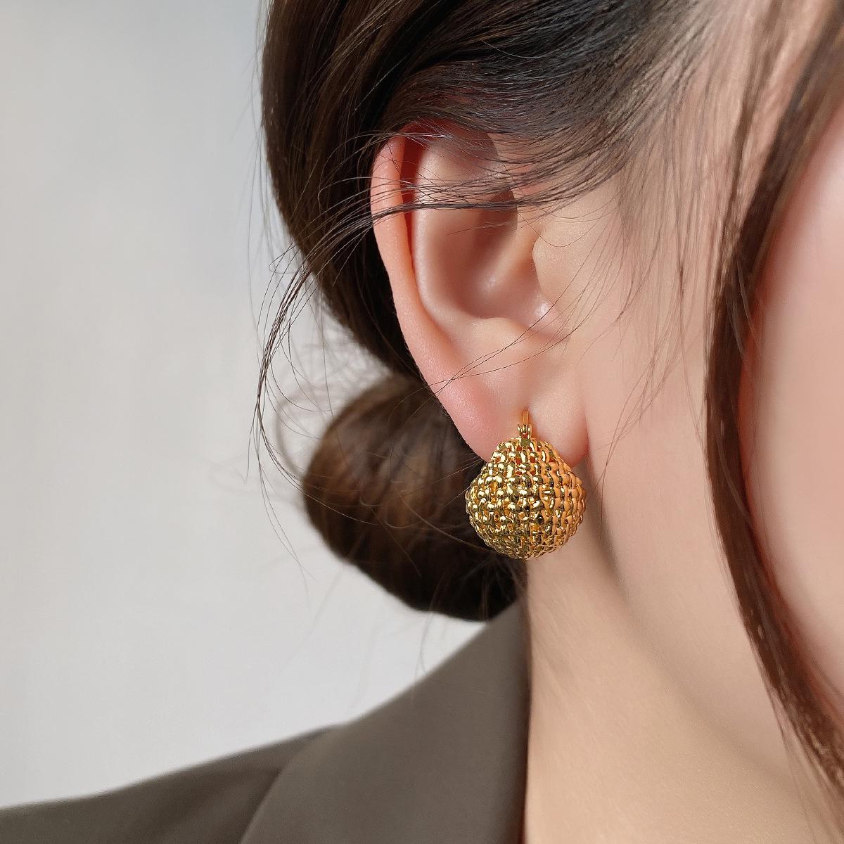 

2024 Gold Simple Stud Earrings - Versatile, Light Luxury Metal Ball Design for Women