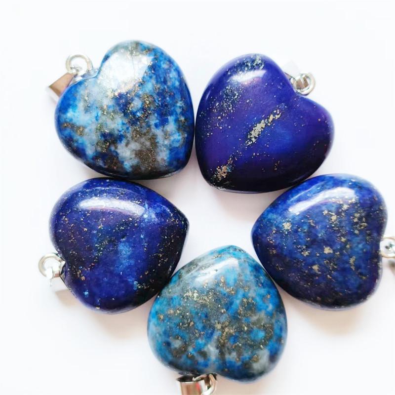 Korejský náhrdelník s přívěskem ve tvaru srdce z přírodního krystalu o velikosti 20 mm - dárek k Valentýnu