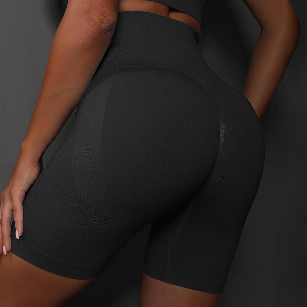 New Seamless Knit High-Waisted Yoga Shorts - Women's Slim-Fit Hip-Lifting Leggings