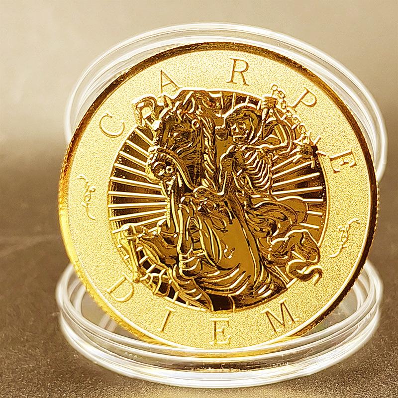 Vintage-themed Artisan Craftwork Homeless Man Gold Coin Silver-plated Dark Knight Warrior Coin Metal Commemorative Medal Gift 1