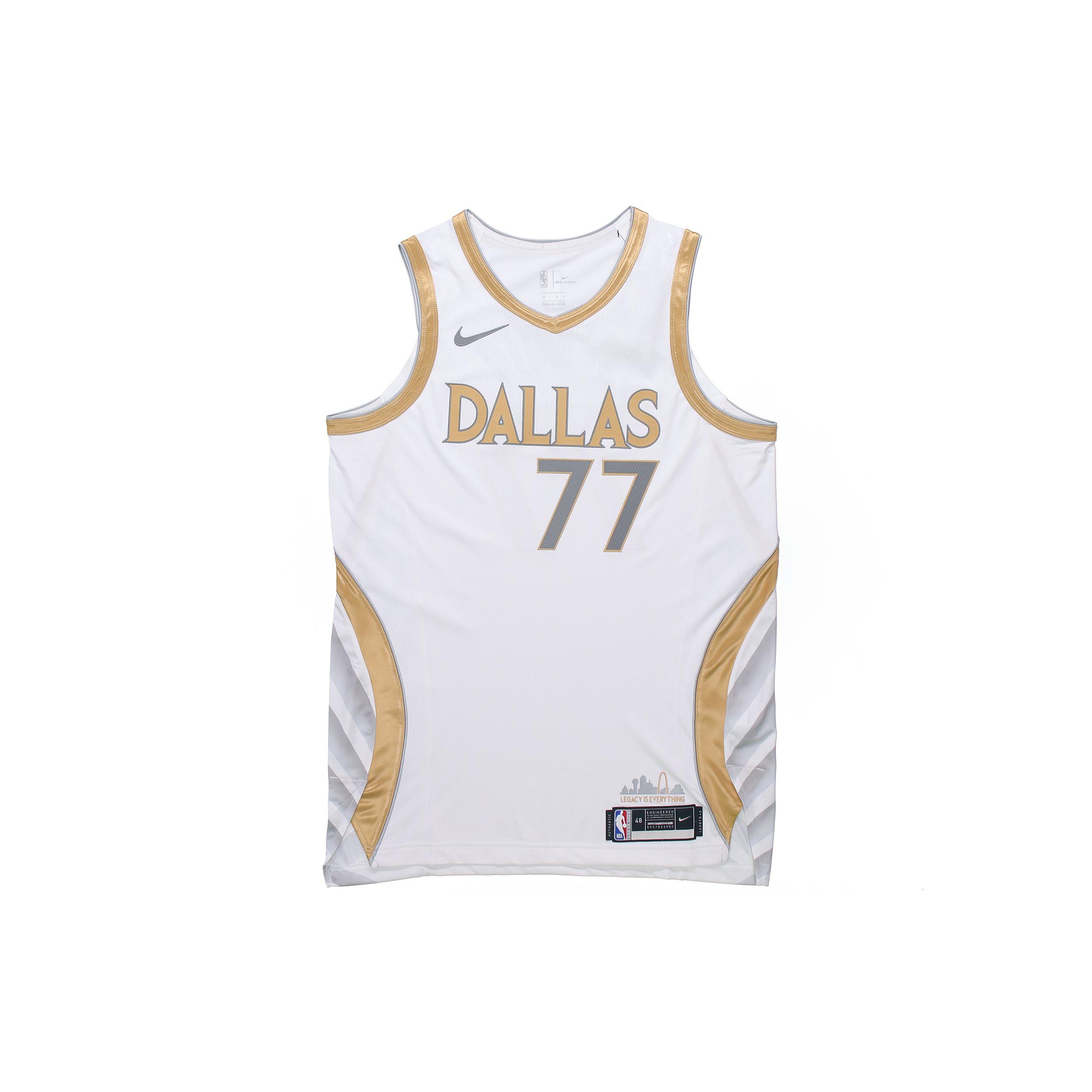 

Nike Basketball Jersey AU Player Edition 20 21 Season, Mavericks, Luka Dončić Size 77 Men s White CN1592-104 XL