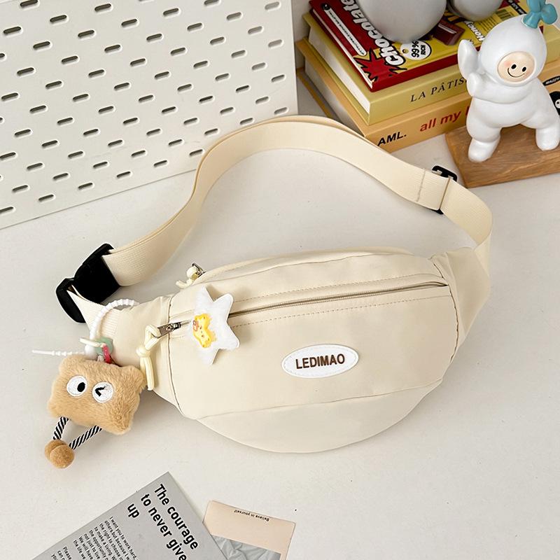 Cute breast bag female ins wind Japanese sweet student messenger bag casual shoulder bag versatile outdoor sports fanny pack