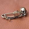 2 piezas/set Broche de seguridad de calavera gótica vintage oscura para manta, bufanda, suéter, pin de Halloween, accesorios de joyería retro