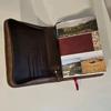 Kreuz-Thema Veganleder Bibelhülle mit Handyfach Staubdichte PU-Leder Bibel Tasche Religiöser Stil