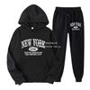 Men's Hooded Sweatshirt Set Fashionable Printed Two-piece Casual Sportswear