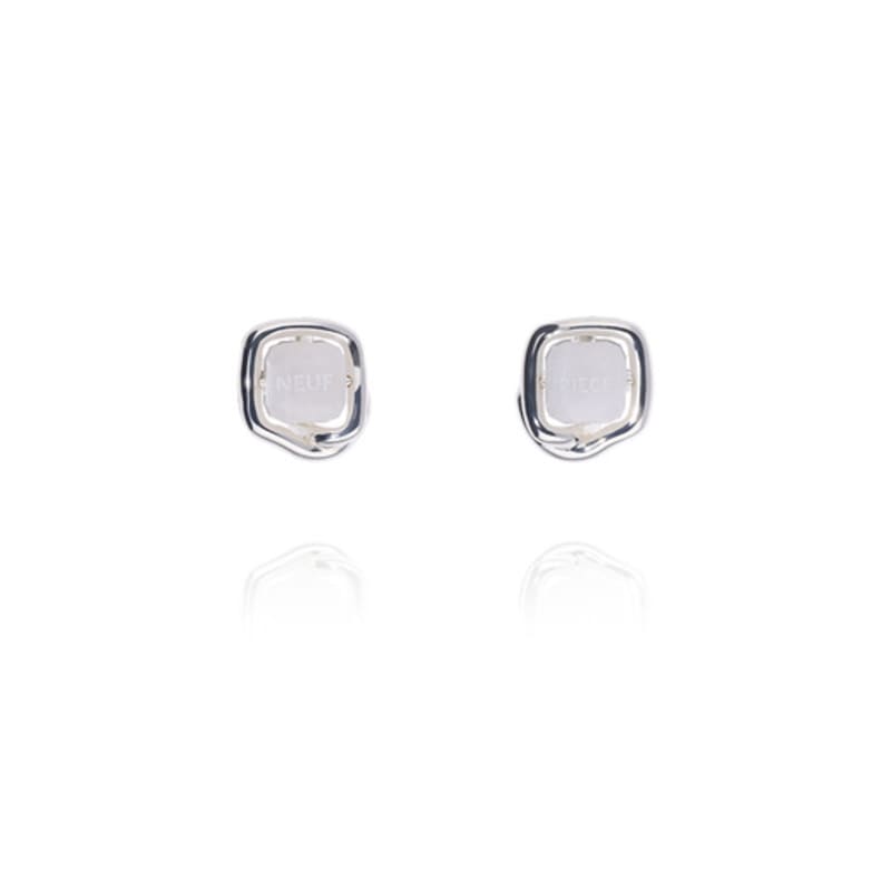 NEUF PIECE NEUF PIECE MOONSTONE EARRINGS