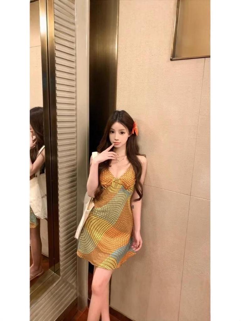 Retro Vacation Spaghetti Strap Deep V-Neck Color Block Slimming Dress