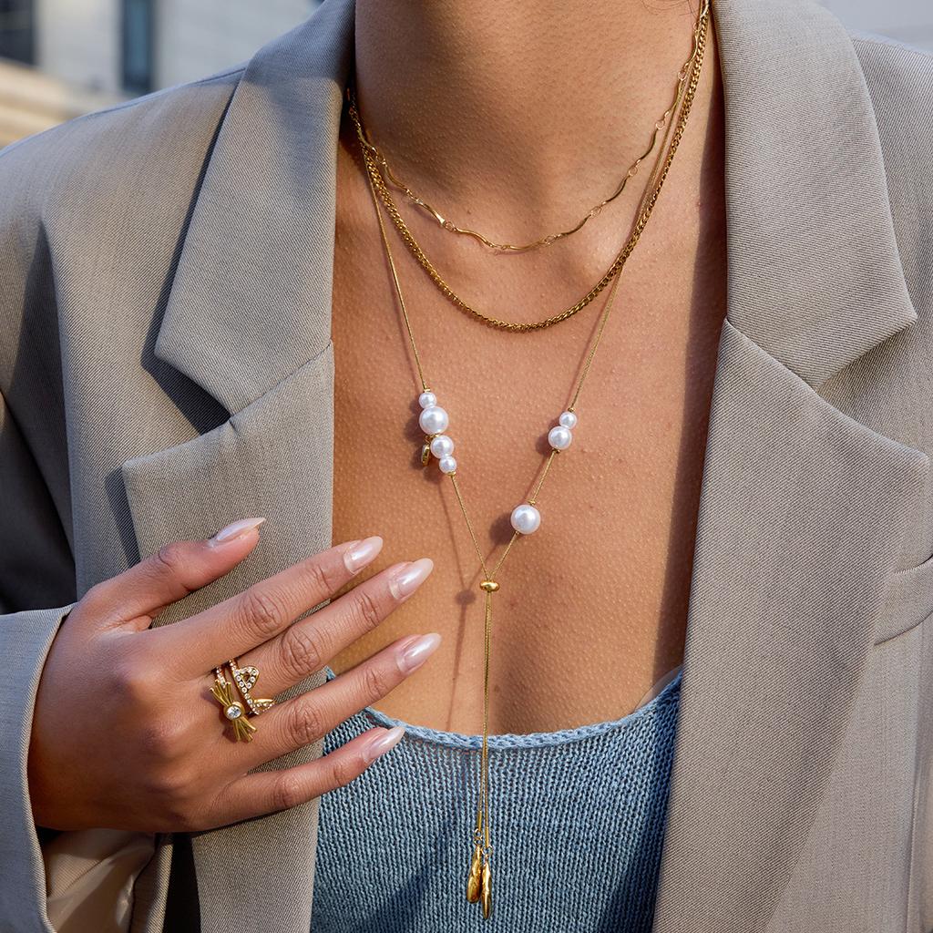 Titanium steel pearl necklace niche necklace sweater chain stainless steel Europe and America