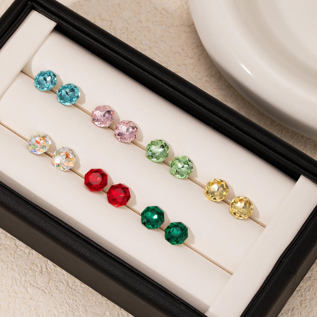 Explosive Millennium Eight-Sided Rose Ear Bone Nails Women'S Multi-Faceted Personality Zircon Exquisite Ear Holes