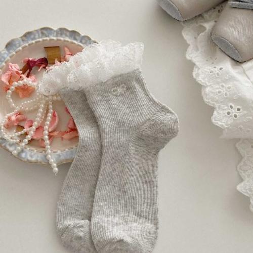 Lolita Style Japanese Kawaii Women Socks Cute Frilly Ruffle Socks Solid White Black Mesh Lace Girls Sweet Harajuku Short Socks