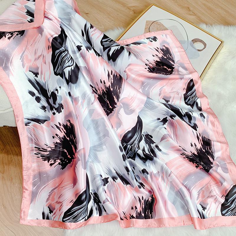 Popular Shawls Europe And America Fashion Bandannas Wild leopard print Sunscreen 90X90CM Bandanna Luxury Square Silk Scarves