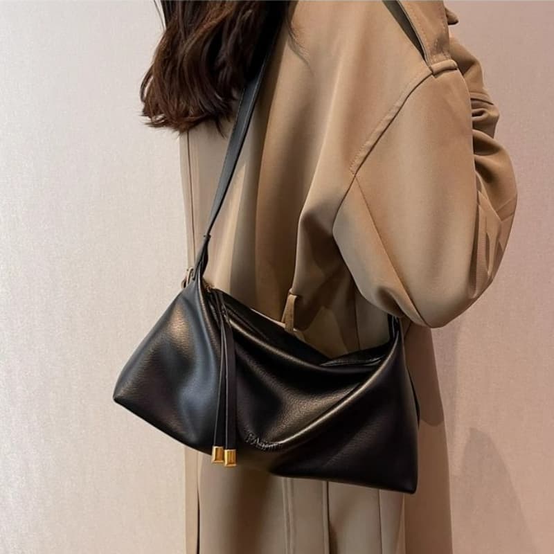 New fashionable retro dumpling bag one shoulder armpit bag