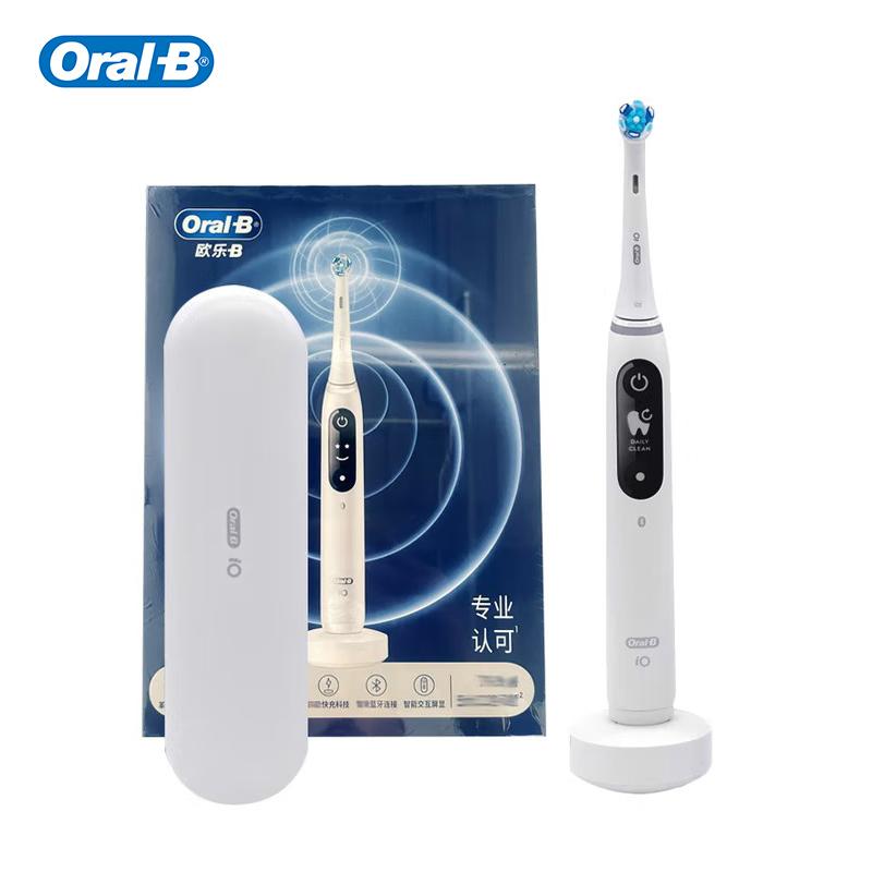 

Электрическая зубная щетка Oral B io7 с магнитной зарядкой 1 ручка, 1 насадка, 1 магнитная зарядная база, 1 дорожный футляр