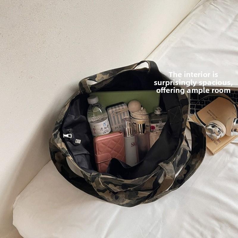 Nuova Borsa da Donna alla Moda con Manico Superiore di Grande Capacità Elegante e Versatile Borsa da Lavoro Borsa a Spalla Casuale e Semplice Borsa Tote Camouflage