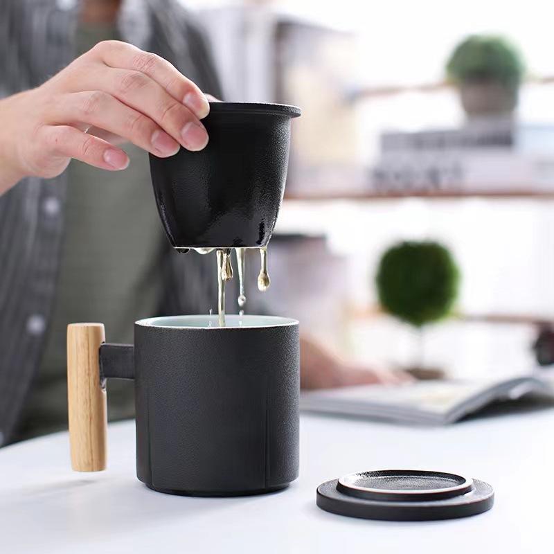 Tea Separation Ceramic Office Cup With Filter Souvenir Gift Office Water Cup With Lid Tea Cup