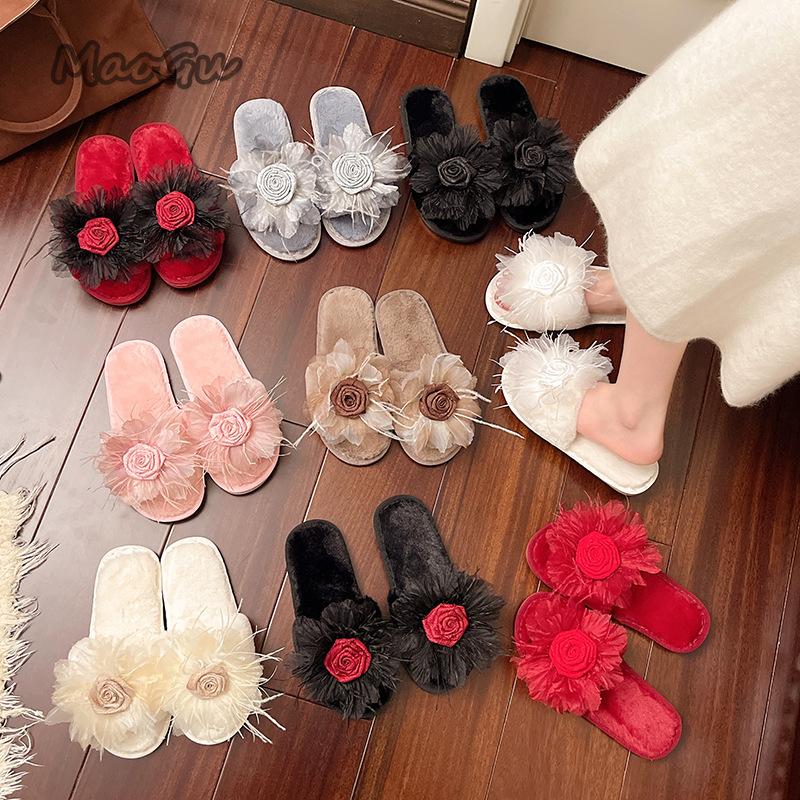 Fashion Fairy Style Plush Shoes Women's 2025 Autumn Winter Fashion Flower Warm Slippers Comfortable Short Plush Bridal Slides Pantuflas