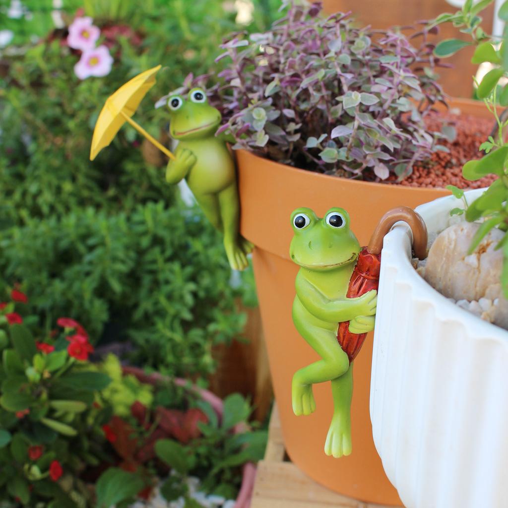 2-piece set of frog holding umbrella, creative garden bonsai decoration pendant, home DIY pet pendant