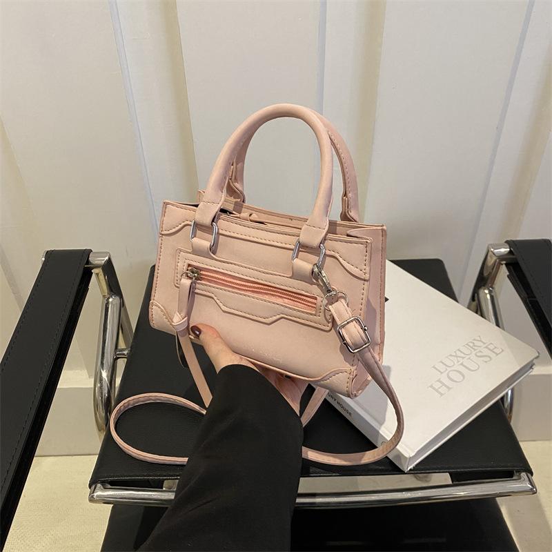 

Сумка-тоут для женщин Весна Новая модная сумка для мотоцикла Текстура Ниша Универсальная сумка через плечо на одно плечо