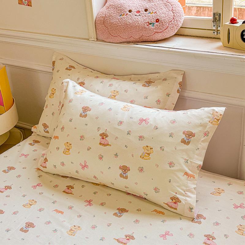 100% Cotton Floral Pillowcases Set of 2 Garden Floral Printed Pillow Cover with Envelope Closure Wrinkle Fade Resistant Hotel Quality Pillow Protector