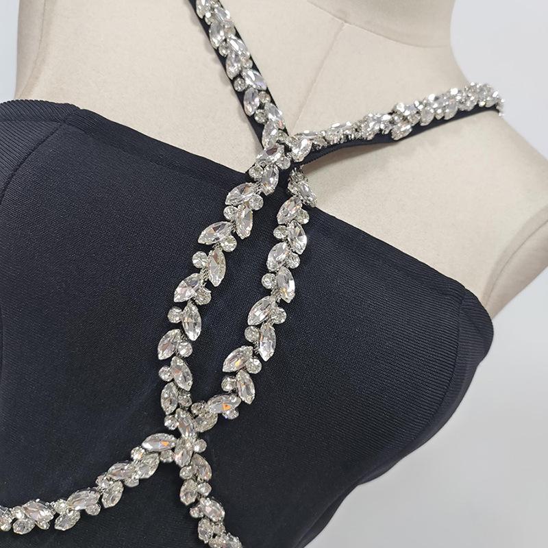 2026 Autumn European & American Glam Diamond Halterneck Slim-Fit Maxi Dress