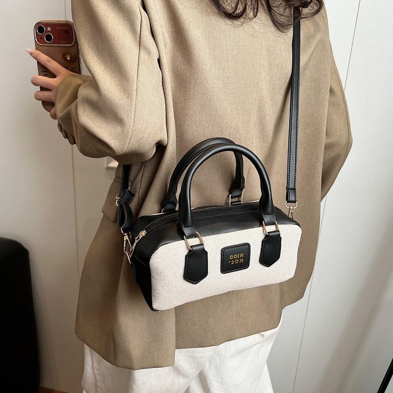 Niche contrasting color hand bag casual versatile trend shoulder messenger bag popular temperament versatile women's bag