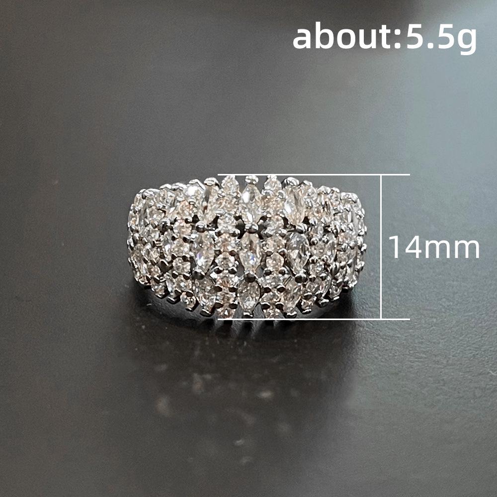 Cao Shi Luxury Full Star Zircon Copper Ring for Women - Elegant Light Style Jewelry