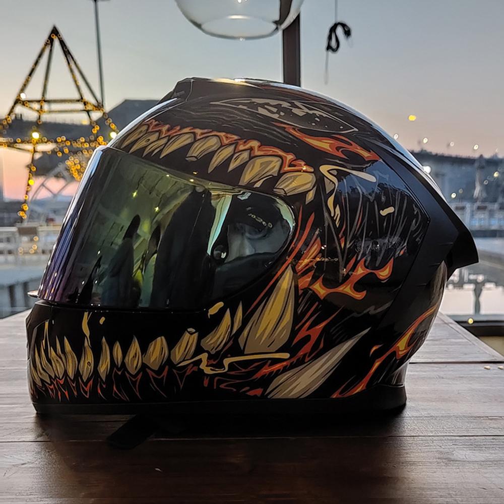 Motorcycle Helmet Carbon Fiber Wear-Resistant Biker Helmet Breathable Motocross Kask Anti-Fall Head Protection Full Face Helmets