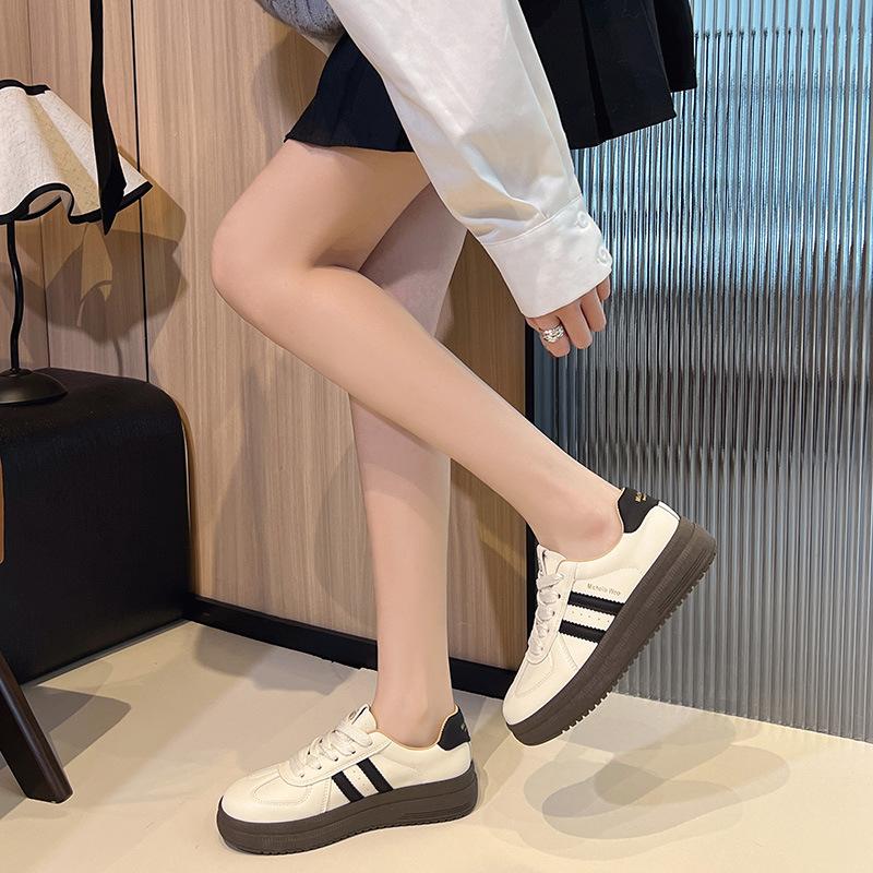 Thick-soled Non-slip German Training Shoes Women's Summer 2025 New Fashionable Versatile and Comfortable Sports and Leisure Lace-up White Shoes