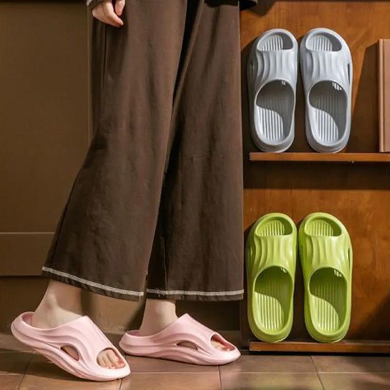 Fashion Soft Sole Platform Slippers for Women Summer Home Thick Bottom Cloud Slides Woman Sandals Non-Slip Comfort Beach Flip Flops