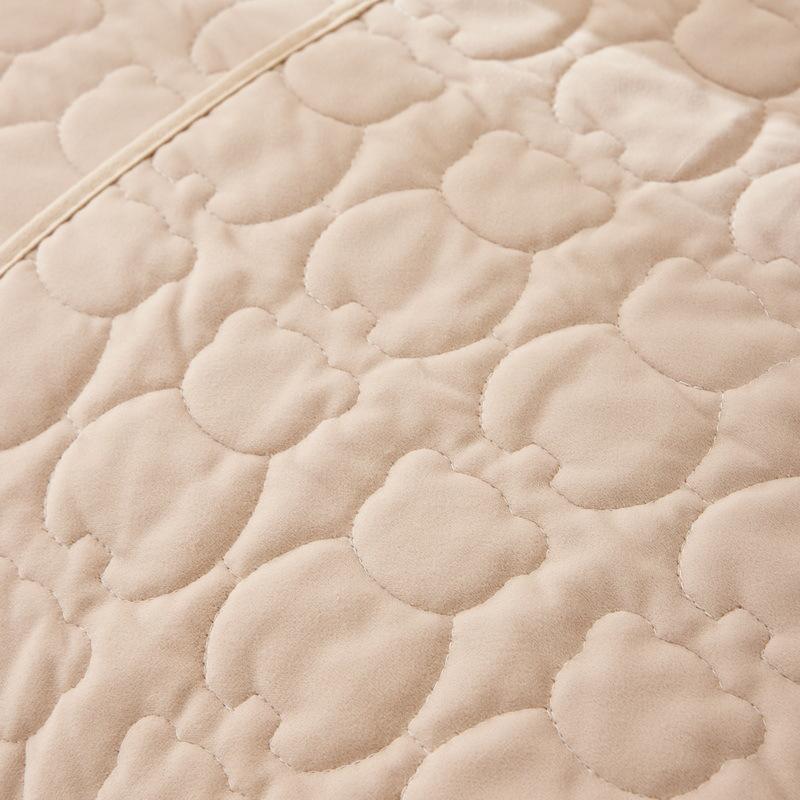 Winter Plush Sofa Cushion Solid Color Cream Style Cartoon Bear Sofa Cover Warm Non-Slip Cover Winter Cushion