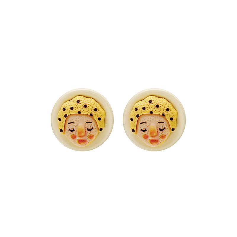Boucles d'oreilles Cartoon Mignonnes Boucles d'oreilles Puces Fille Originales Visage de Poupée en Résine Boucles d'oreilles Simples pour Femmes